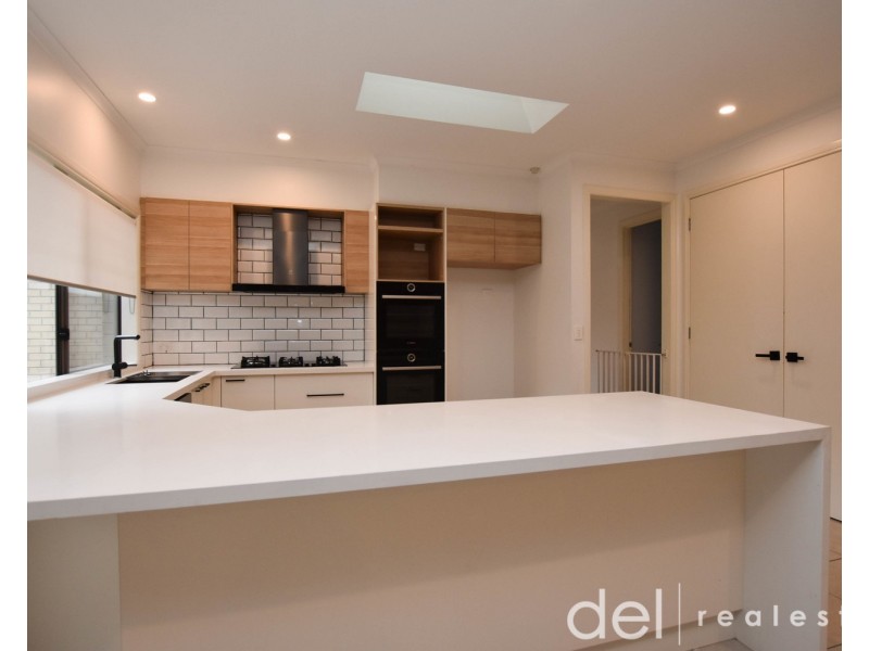 3 Caribbean Pine Court, Lyndhurst VIC 3975