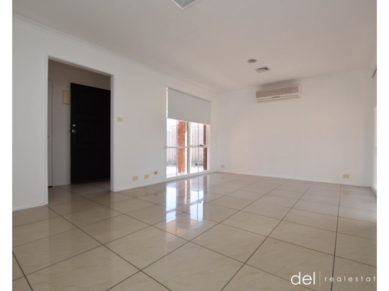 10 Bogong Close, Hallam VIC 3803