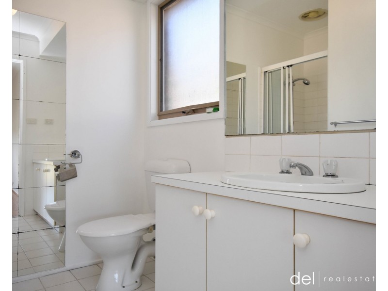 10 Bogong Close, Hallam VIC 3803