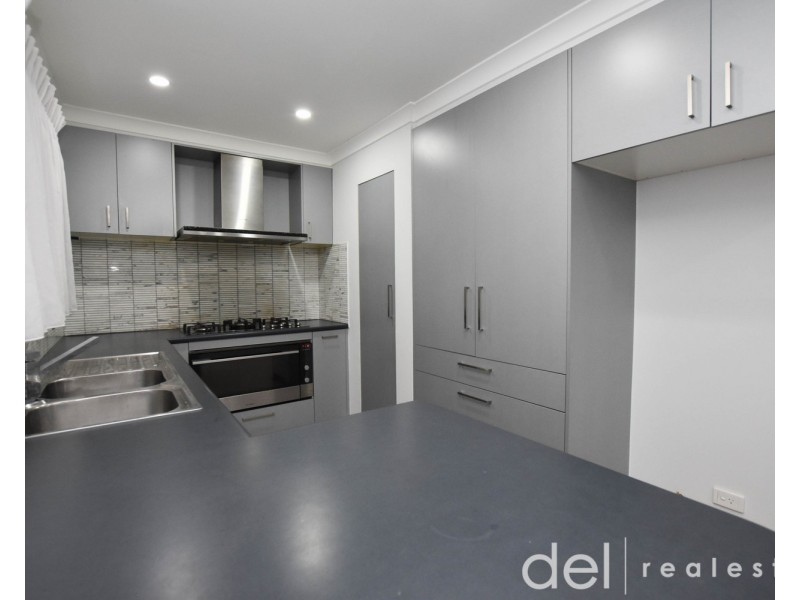 2 Peebles Street, Endeavour Hills VIC 3802