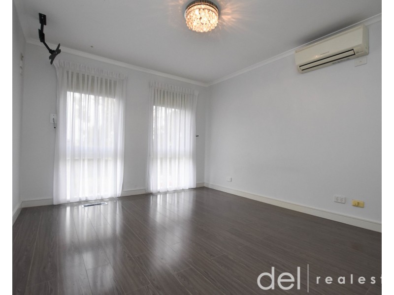 2 Peebles Street, Endeavour Hills VIC 3802