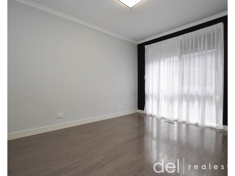 2 Peebles Street, Endeavour Hills VIC 3802