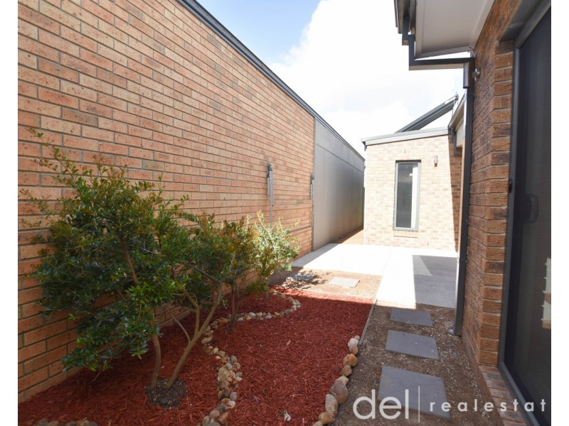 50 Steven Street, Dandenong VIC 3175