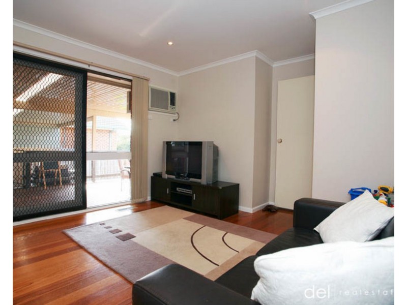4 Eddington Place, Endeavour Hills VIC 3802