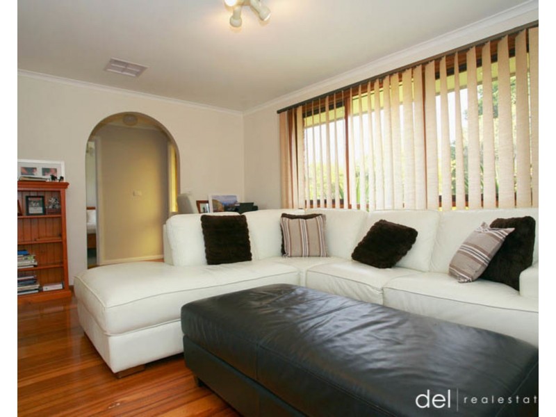 4 Eddington Place, Endeavour Hills VIC 3802