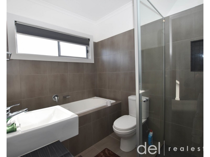 1/10 Bloomfield Road, Noble Park VIC 3174