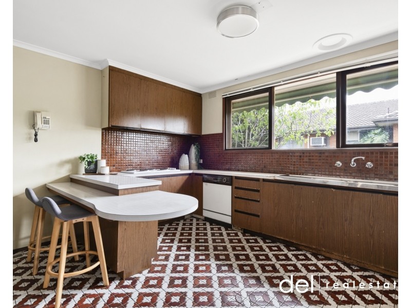 5 Rawdon Hill Drive, Dandenong North VIC 3175
