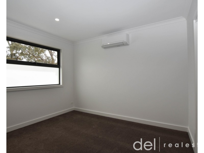 Unit 2/6 Riverview Crescent, Eumemmerring VIC 3177