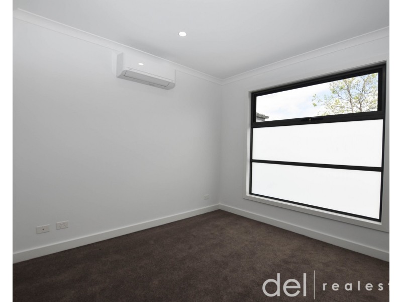 Unit 2/6 Riverview Crescent, Eumemmerring VIC 3177