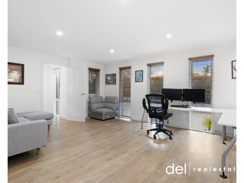 187 Belgrave-Hallam Road, Narre Warren North VIC 3804