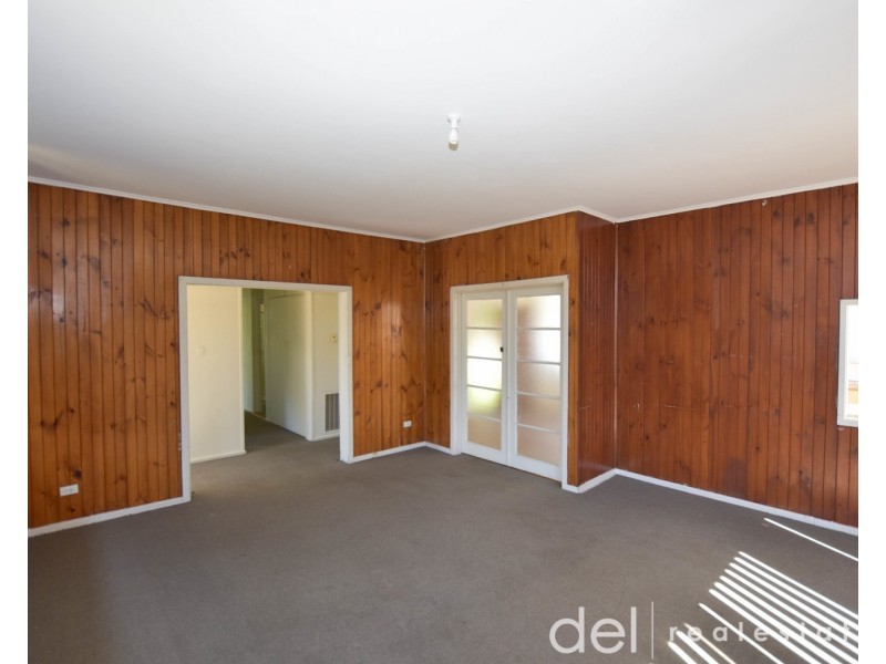 2/22 Ross Street, Dandenong VIC 3175