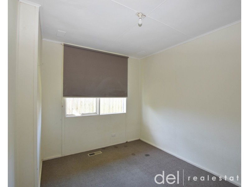 2/22 Ross Street, Dandenong VIC 3175