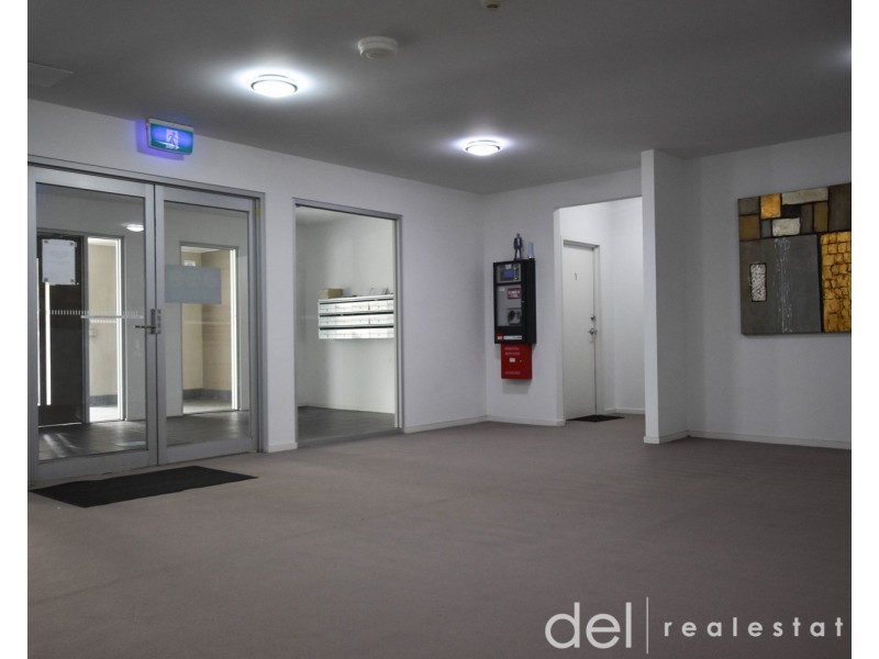 1/3-5 Hutton Street, Dandenong VIC 3175