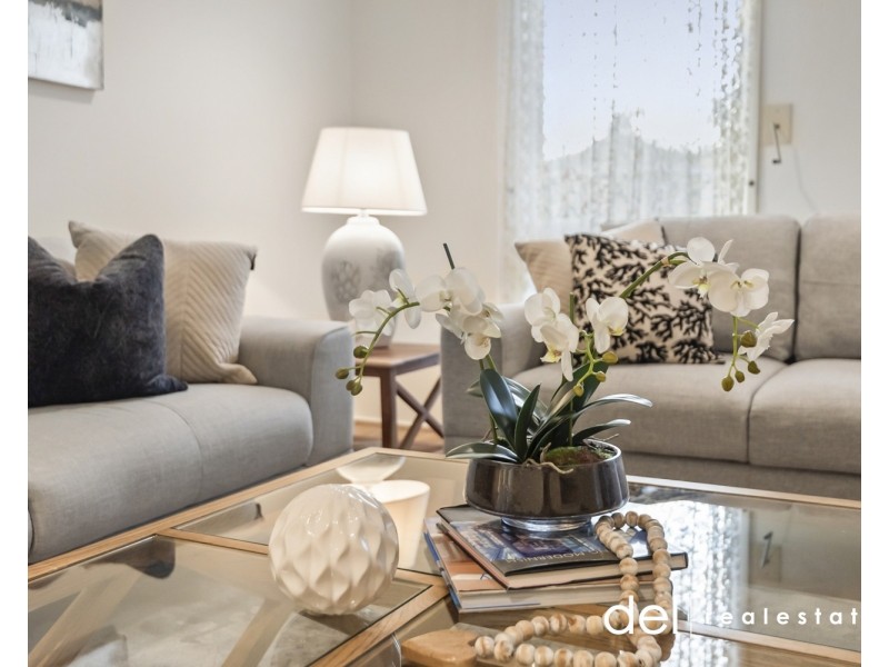 17 Blaxland Drive, Dandenong North VIC 3175