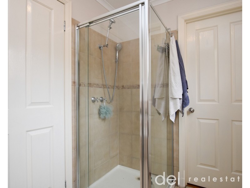 1/87 Surrey Road, Blackburn VIC 3130