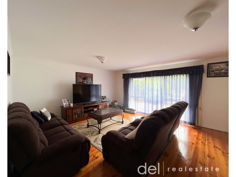 4 Delatite Court, Hallam VIC 3803