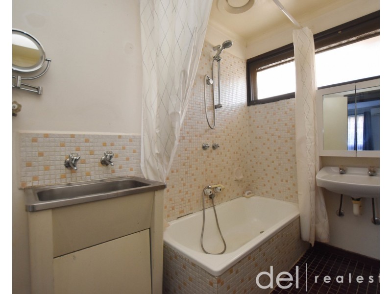 4/1 Rhoden Court, Dandenong North VIC 3175