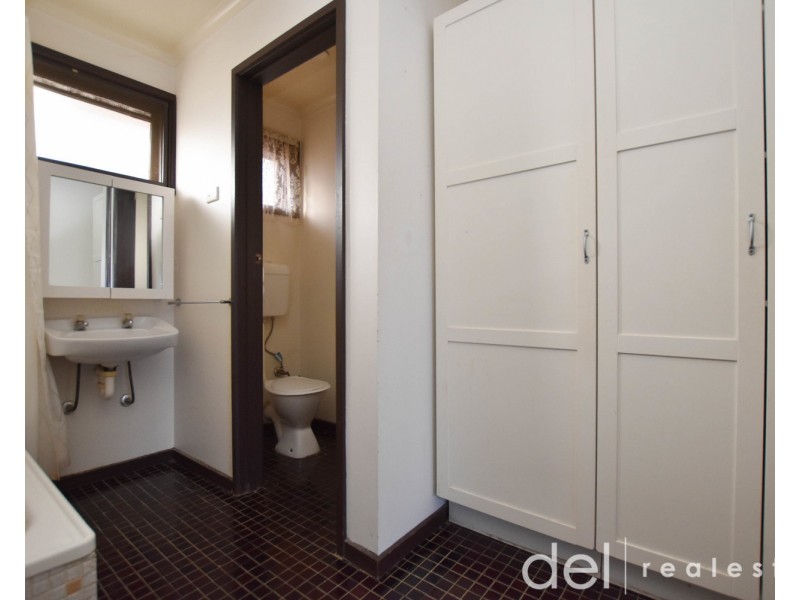 4/1 Rhoden Court, Dandenong North VIC 3175