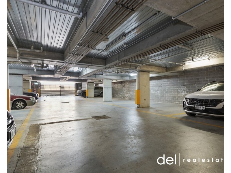 4/19 Close Avenue, Dandenong VIC 3175