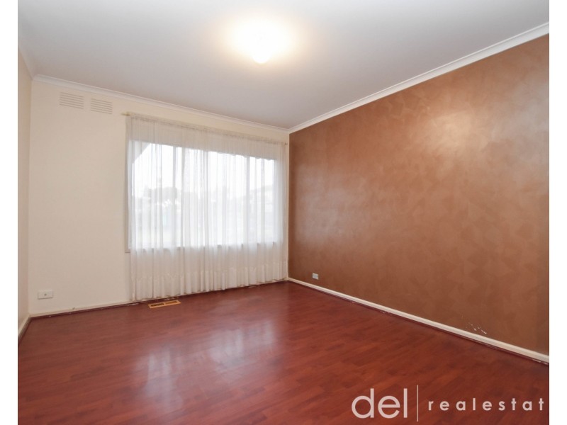 16 Murray Road, Dandenong North VIC 3175