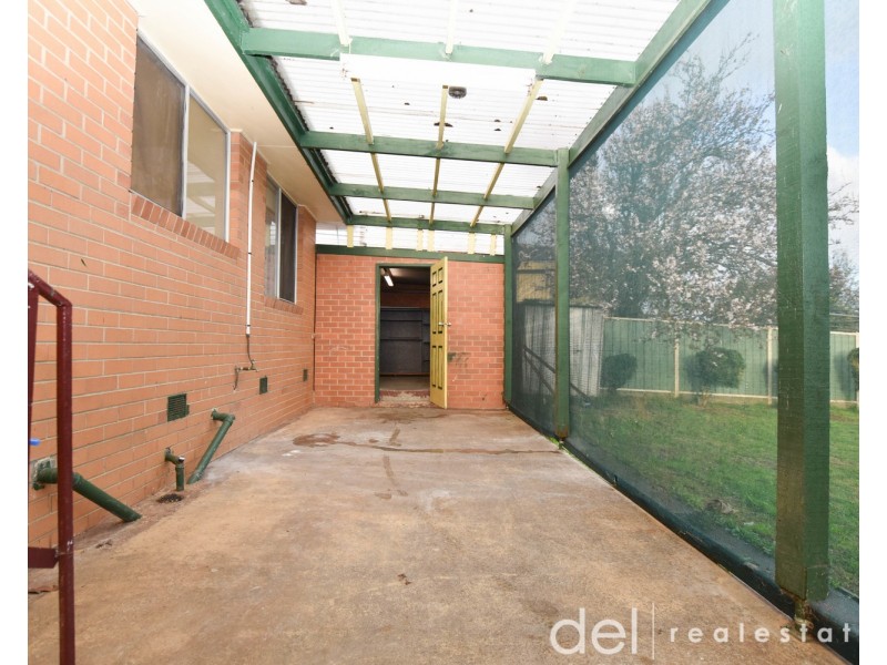 16 Murray Road, Dandenong North VIC 3175