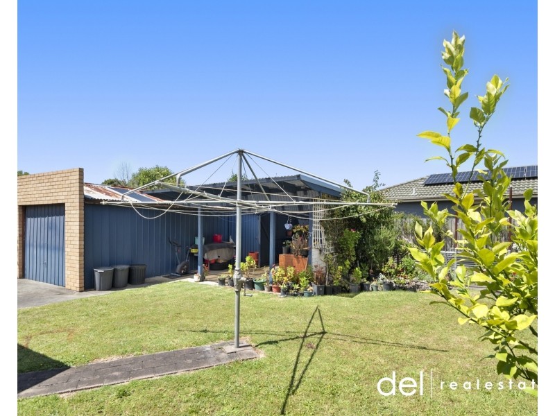 30 Waratah Drive, Dandenong North VIC 3175
