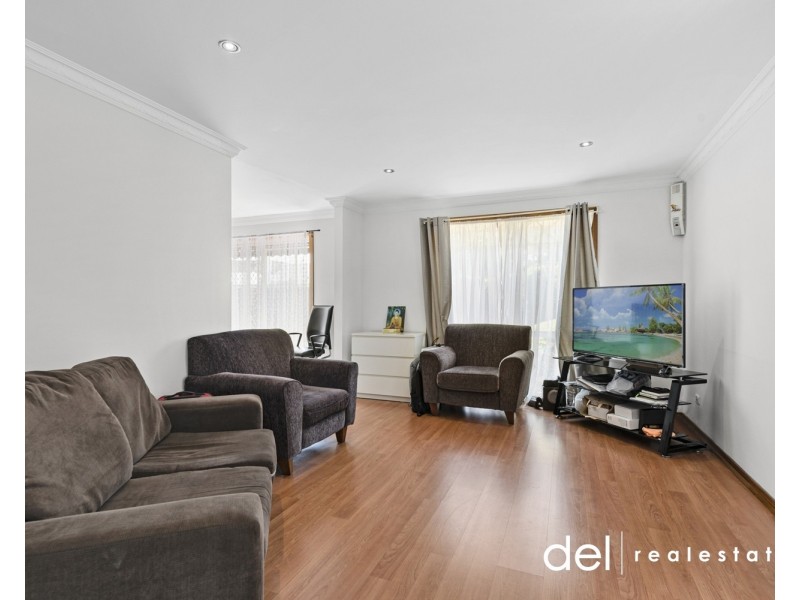 1/8 Janice Grove, Dandenong VIC 3175