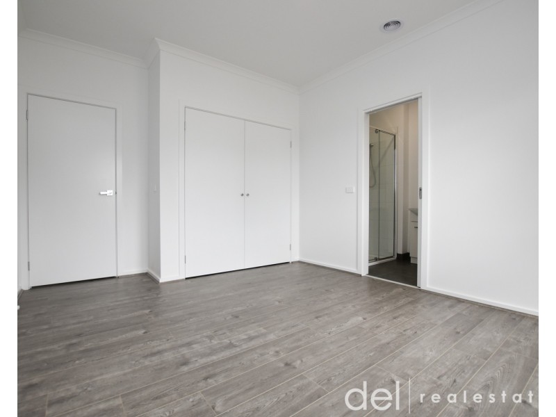3/35 Ti Tree Drive, Doveton VIC 3177