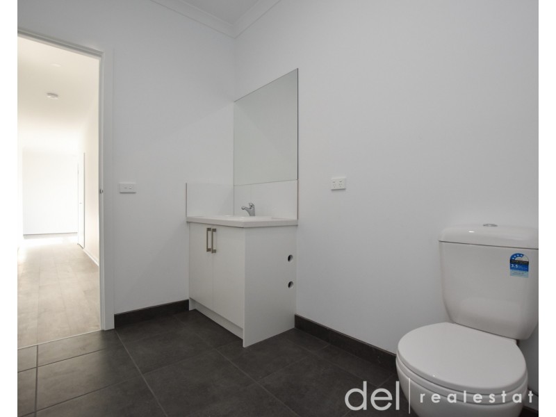 3/35 Ti Tree Drive, Doveton VIC 3177