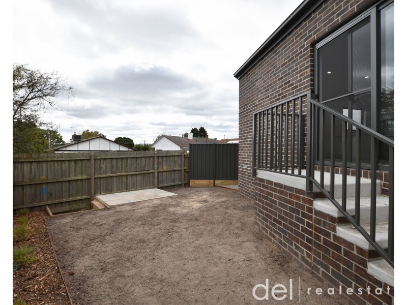 3/35 Ti Tree Drive, Doveton VIC 3177