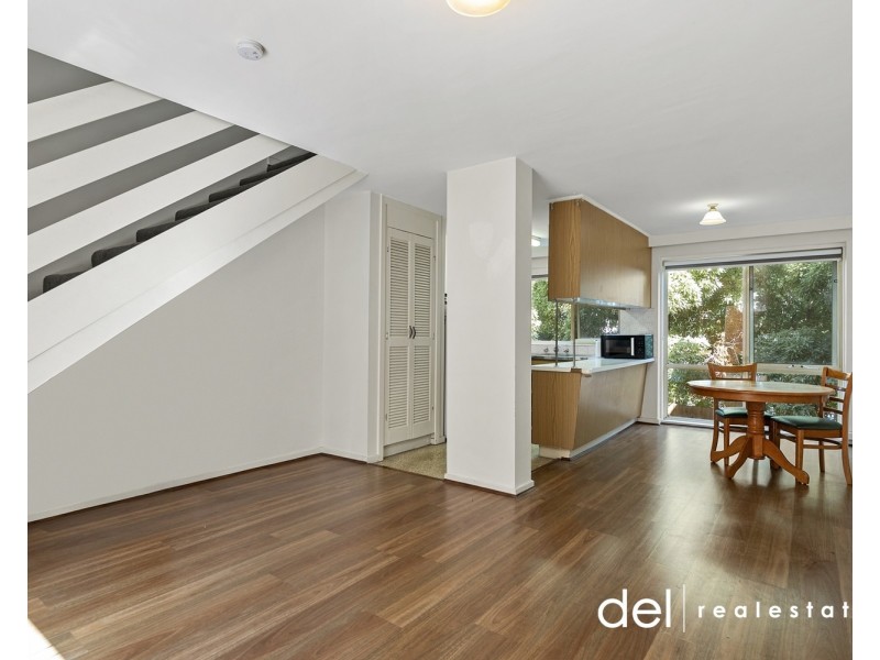 4/9-11 Weller Street, Dandenong VIC 3175