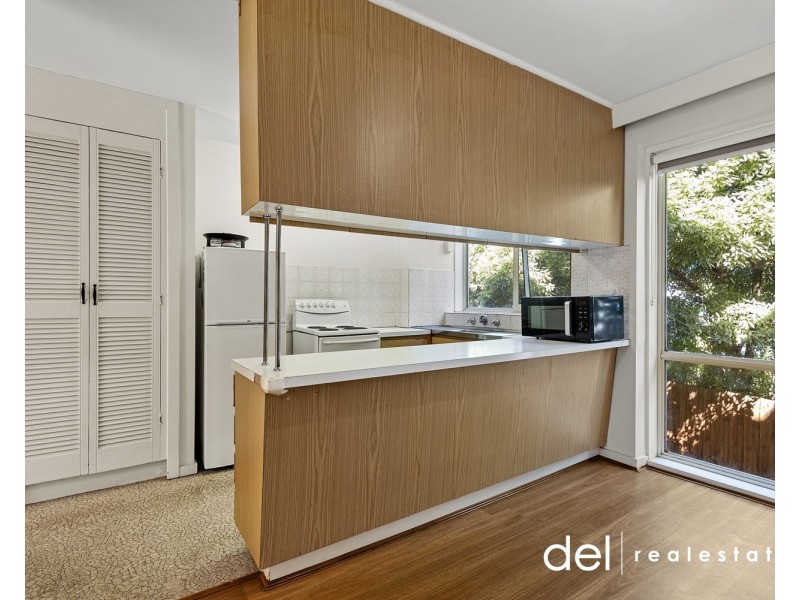 4/9-11 Weller Street, Dandenong VIC 3175
