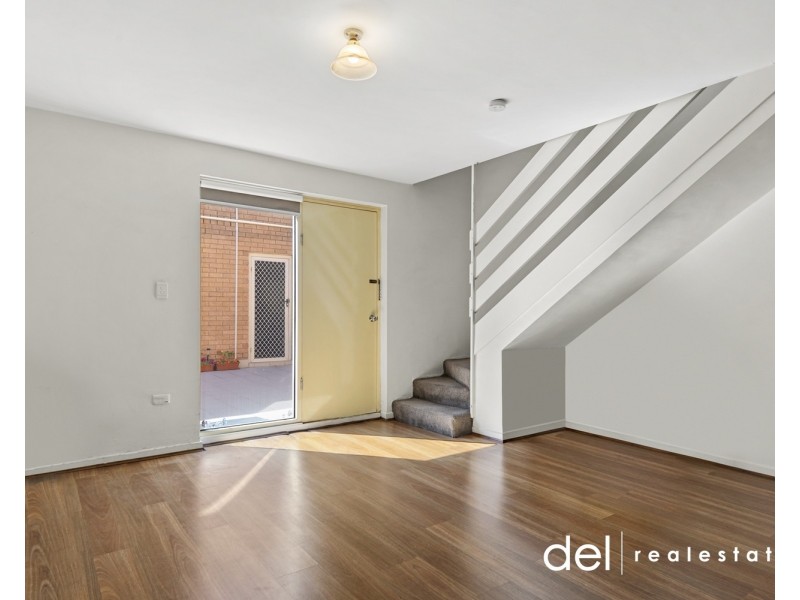 4/9-11 Weller Street, Dandenong VIC 3175