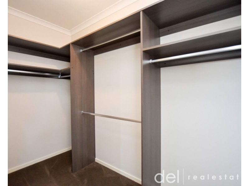 7 Compton Lane, Officer VIC 3809