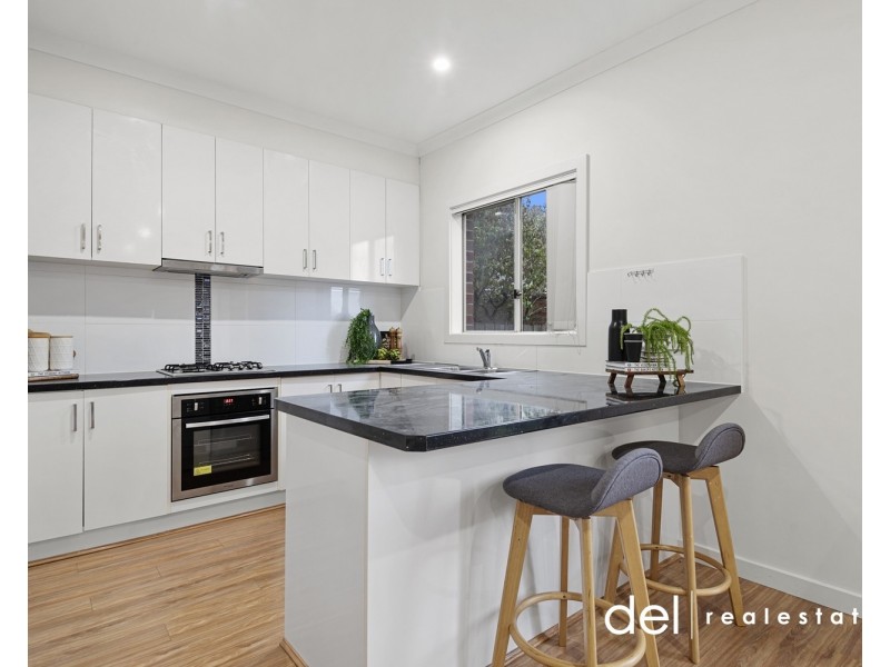 2/35 Grace Avenue, Dandenong VIC 3175