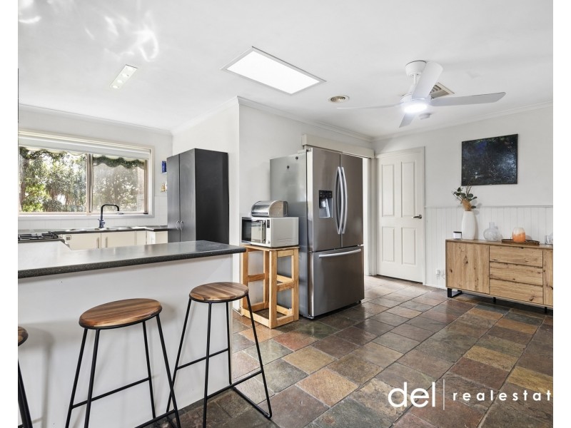 21 Carrington Crescent, Carrum Downs VIC 3201