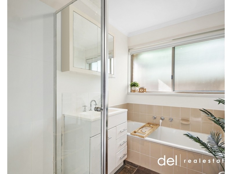 21 Carrington Crescent, Carrum Downs VIC 3201