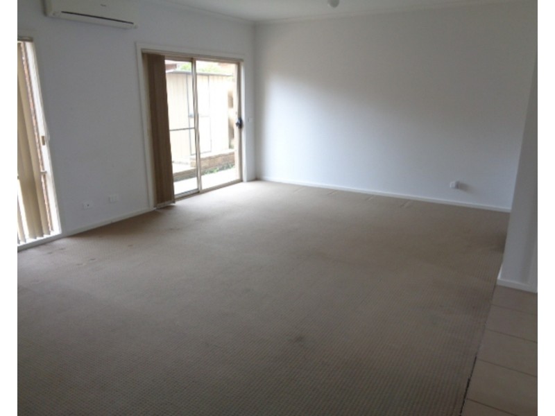 2/103 Clow Street, Dandenong VIC 3175