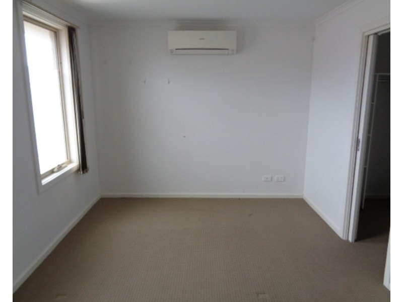 2/103 Clow Street, Dandenong VIC 3175