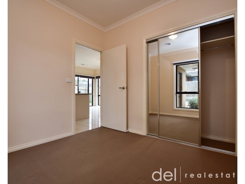 2/6 Hillbrick Court, Narre Warren VIC 3805