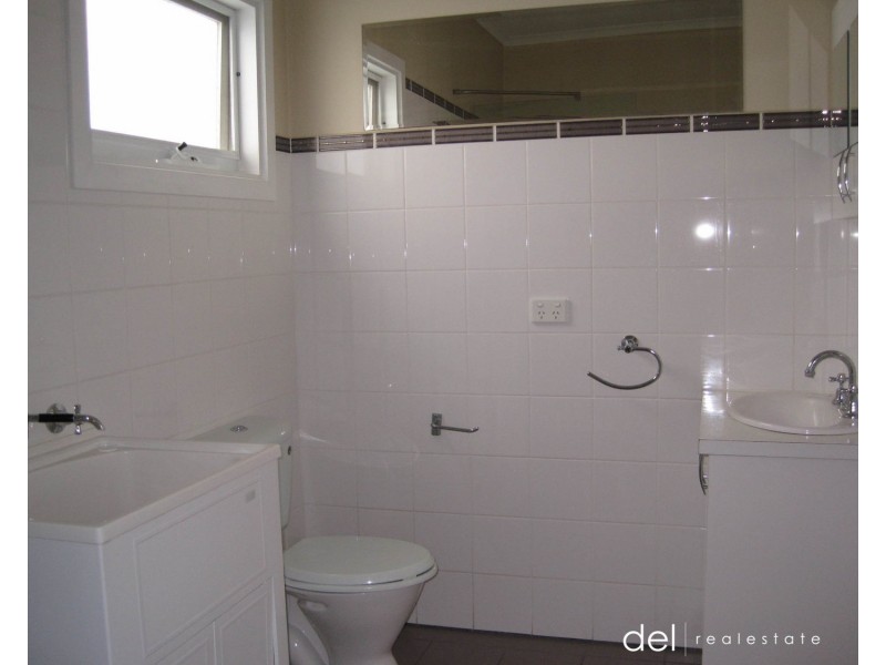 2/2 Bedwell Avenue, Dandenong VIC 3175