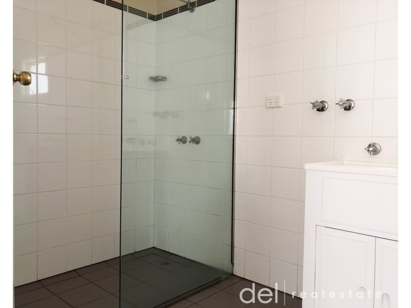 2/2 Bedwell Avenue, Dandenong VIC 3175