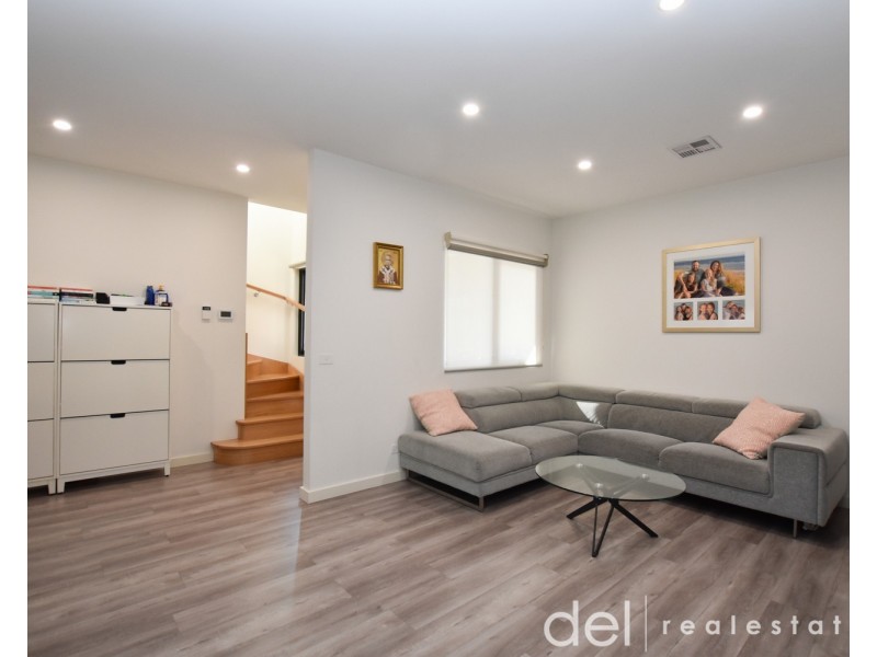 3/6 Janice Grove, Dandenong VIC 3175