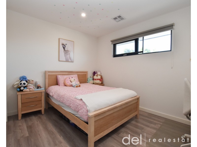 3/6 Janice Grove, Dandenong VIC 3175