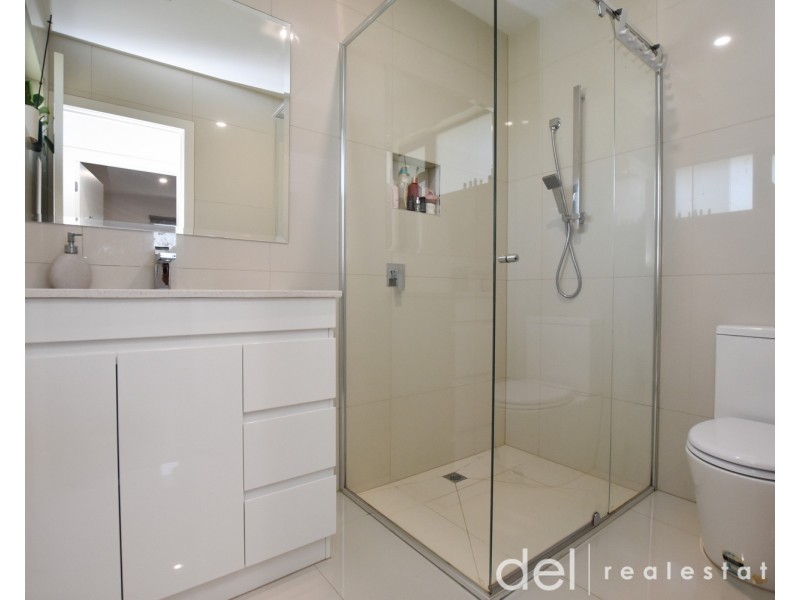 3/6 Janice Grove, Dandenong VIC 3175