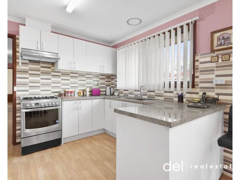 4/15 James Street, Dandenong VIC 3175