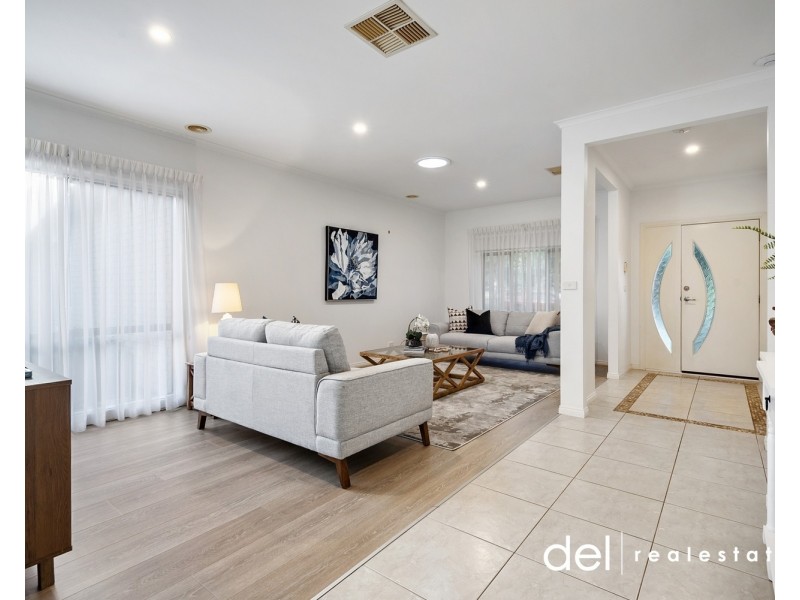 3 Caribbean Pine Court, Lyndhurst VIC 3975