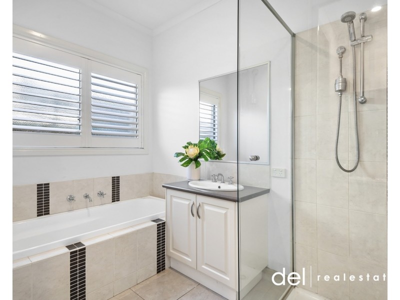 3 Caribbean Pine Court, Lyndhurst VIC 3975