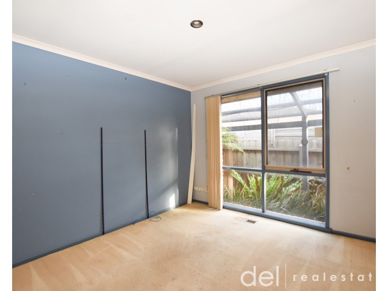 29 Stirling Avenue, Cranbourne North VIC 3977