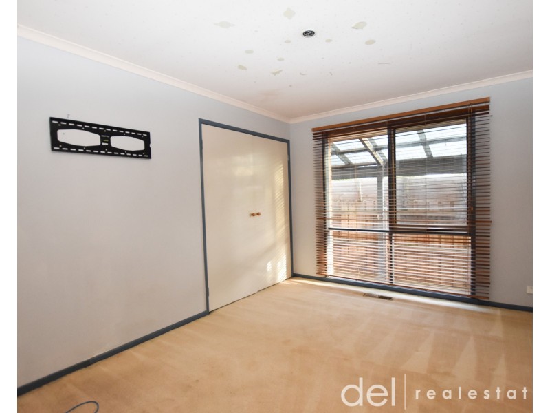 29 Stirling Avenue, Cranbourne North VIC 3977